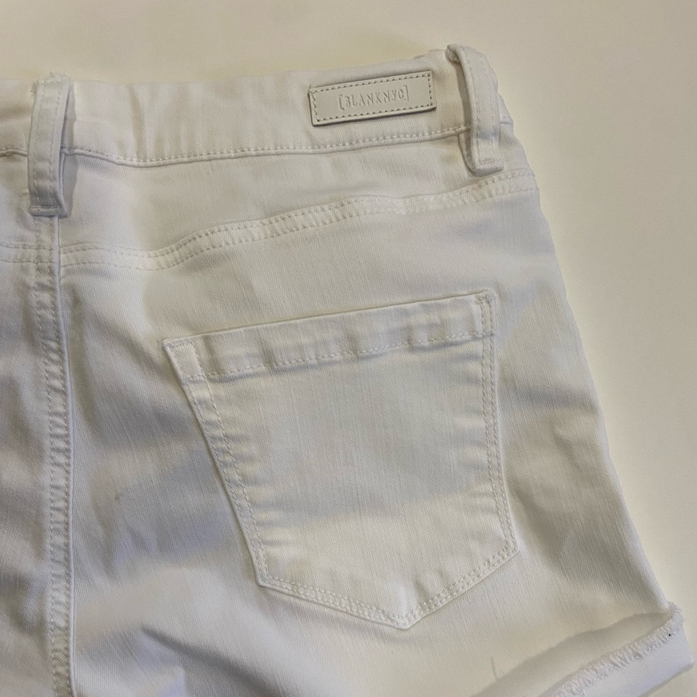 Blank NYC White Jean Shorts Sz 27 - Picture 10 of 10